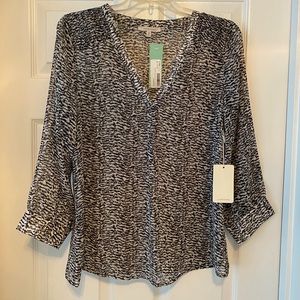 NWT ladies 41 Hawthorn He drip Animal Print sheer blouse